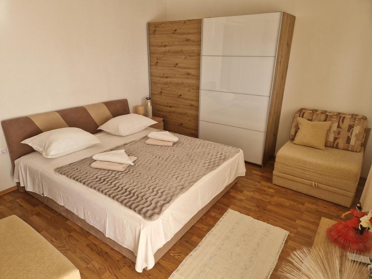 פודסטראנה Apartments Jagoda מראה חיצוני תמונה